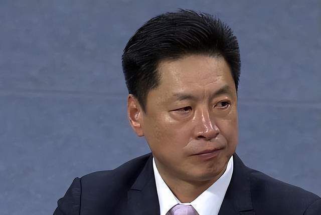 含紧一点h边做边走女男视频